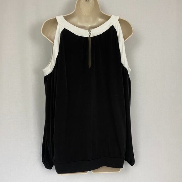 Chicos 2 Cold Shoulder Top Solid Black White Contrast Blouson Going Out Large - Picture 7 of 13